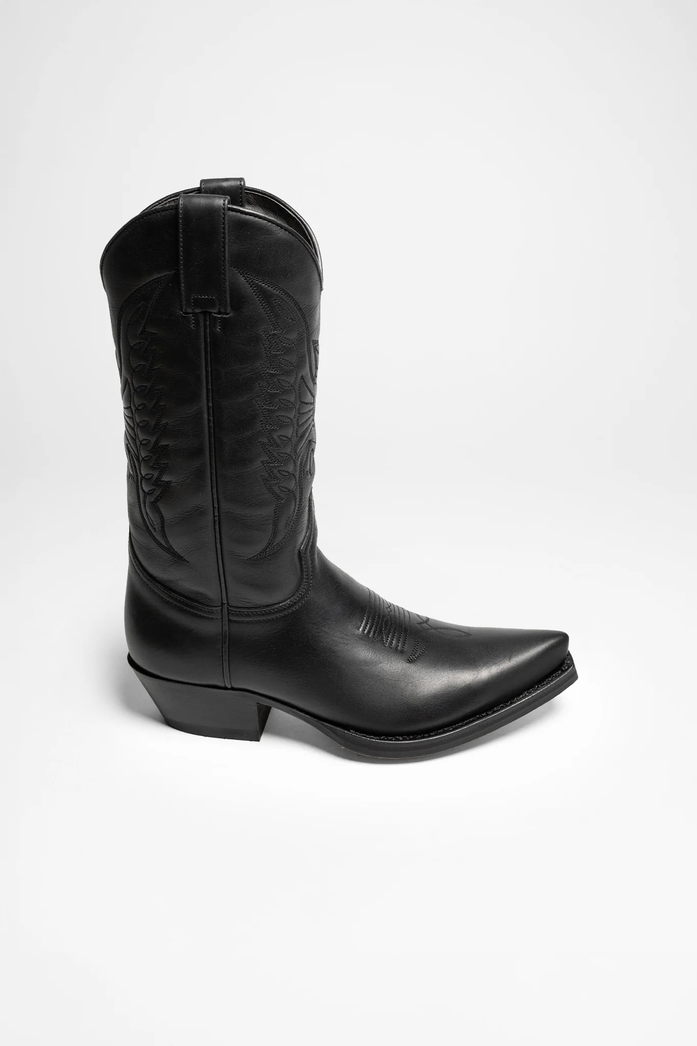 2073 CUERVO WEST Unisex Schwarz - Image 2